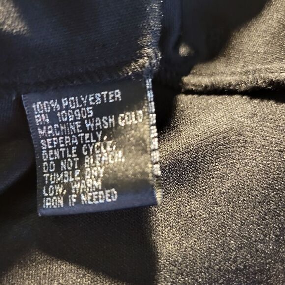 "Essentials by Milano " Woman's Short Sleeve Blouse Size:XL Button front Pre-own - Picture 5 of 6